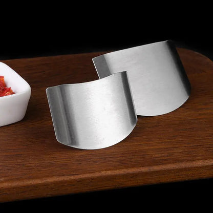 Stainless Steel Finger Guard Cut Resistant Vegetable Chopping Protector for Kitchen Cooking Food Slicing Tasks